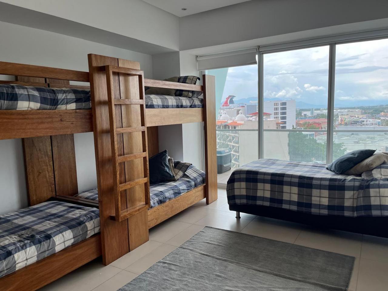 Icon Vallarta, 巴亞爾塔港 外观 照片