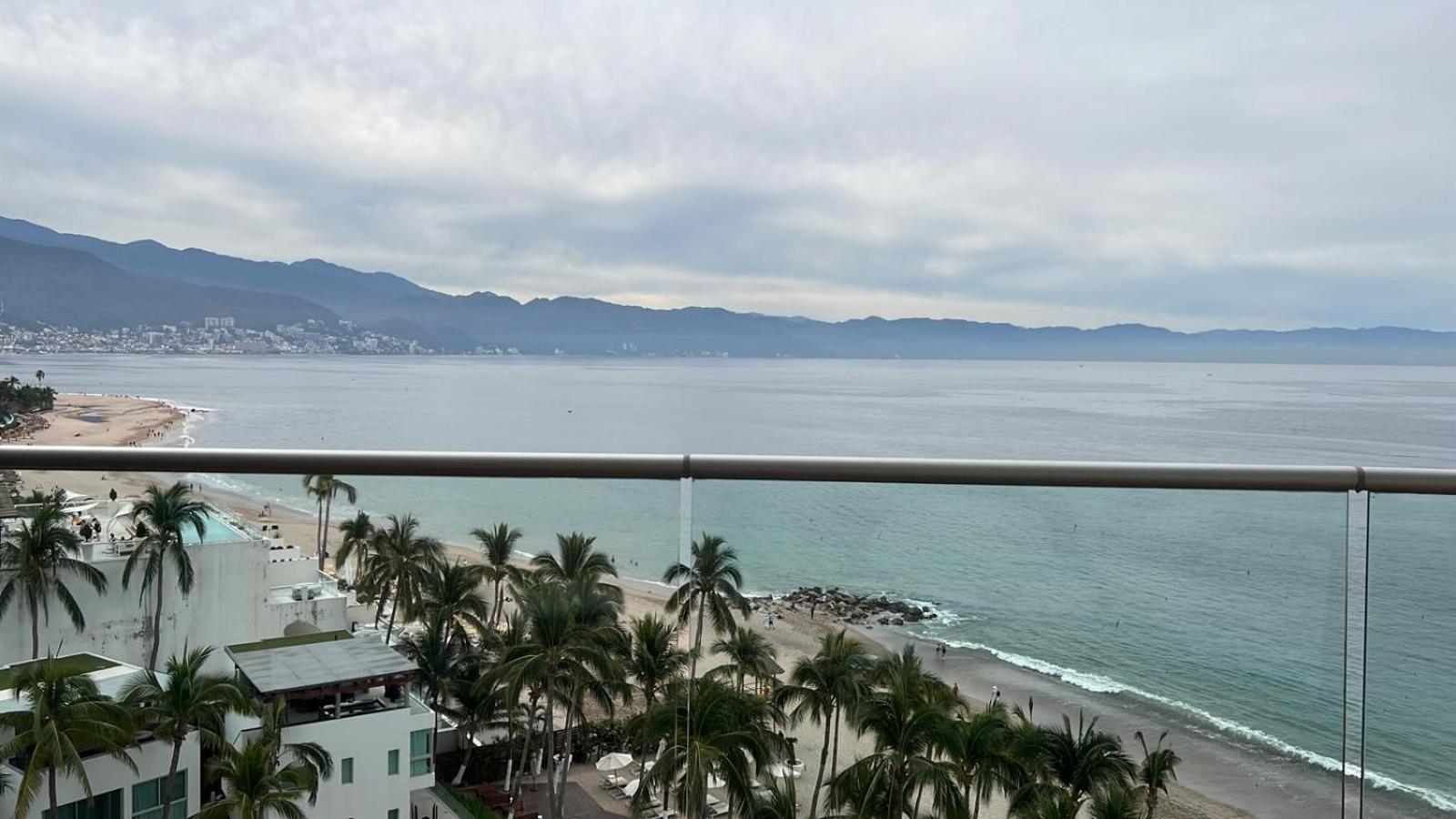 Icon Vallarta, 巴亞爾塔港 外观 照片