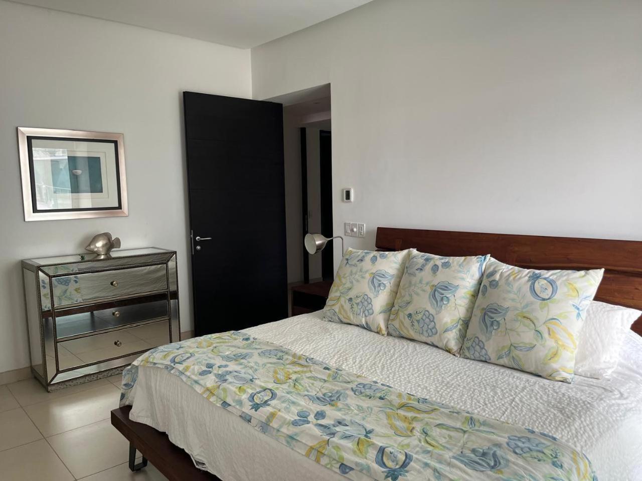 Icon Vallarta, 巴亞爾塔港 外观 照片