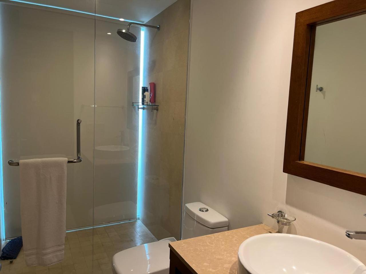 Icon Vallarta, 巴亞爾塔港 外观 照片