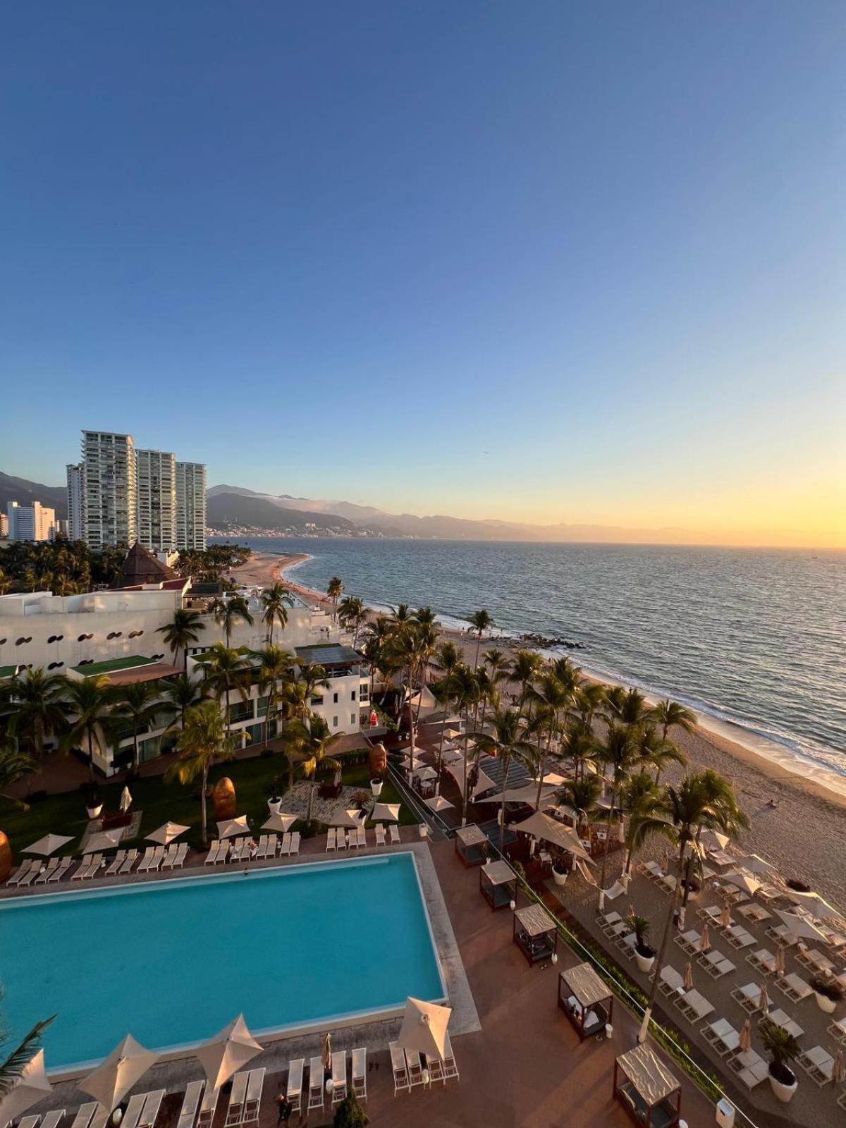 Icon Vallarta, 巴亞爾塔港 外观 照片